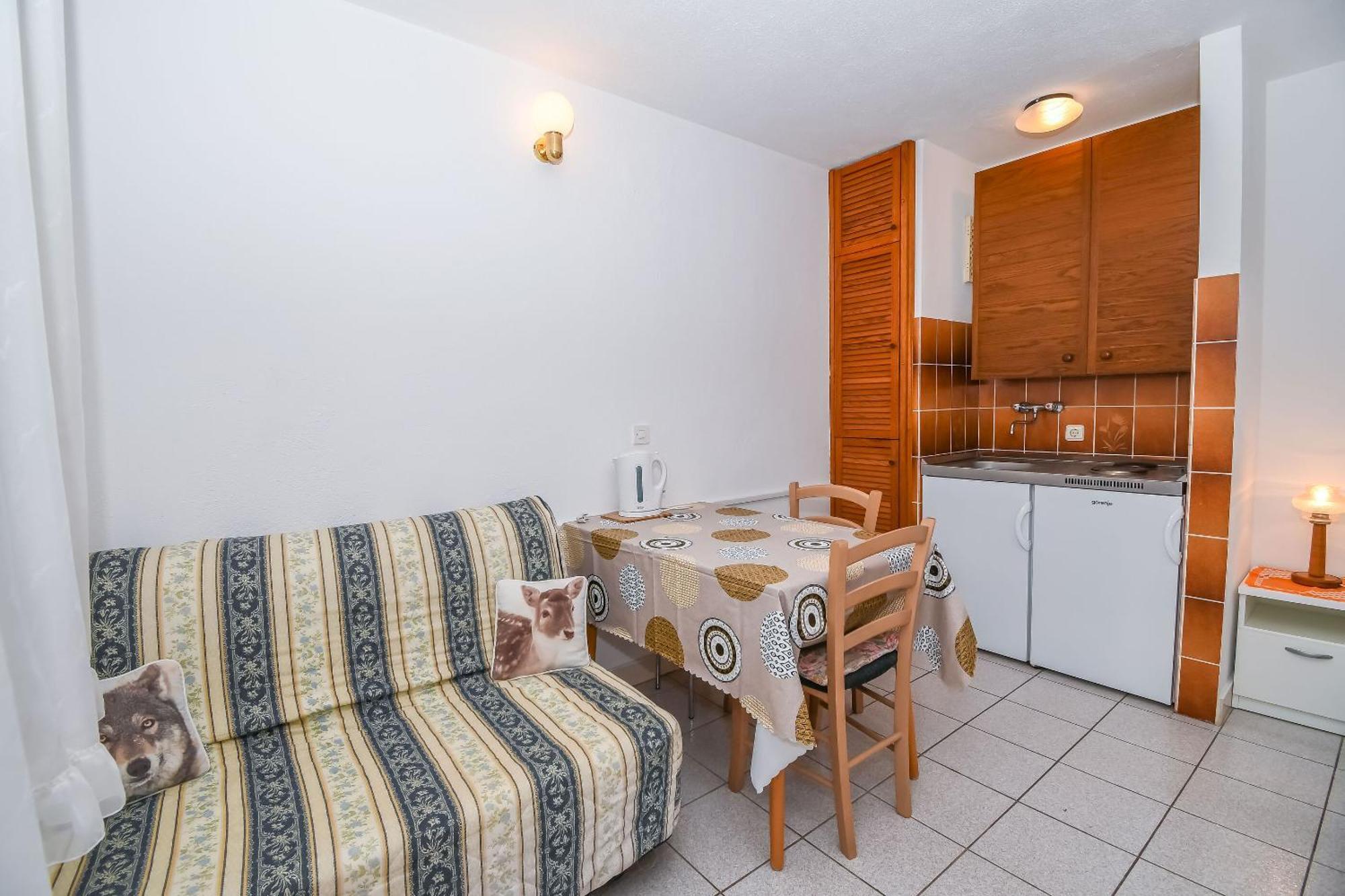 Apartments Anna Trogir Exterior photo