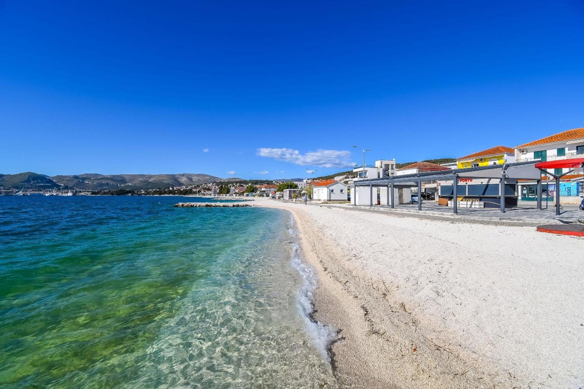 Apartments Anna Trogir Exterior photo